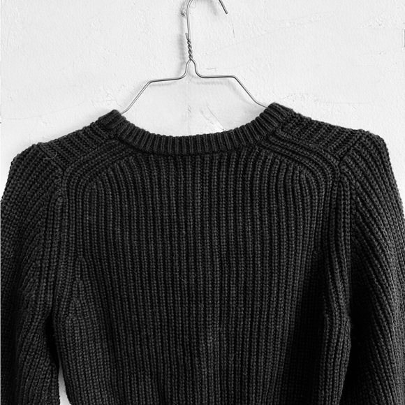 Banana Republic NWT Black Medium / Heavy  Chunky Knit Long Sleeve Peplum Sweater - Picture 7 of 10
